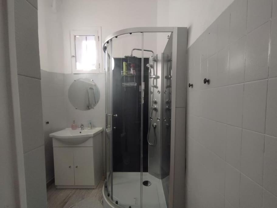 Appartement En Plein Centre. Carpentras Eksteriør bilde