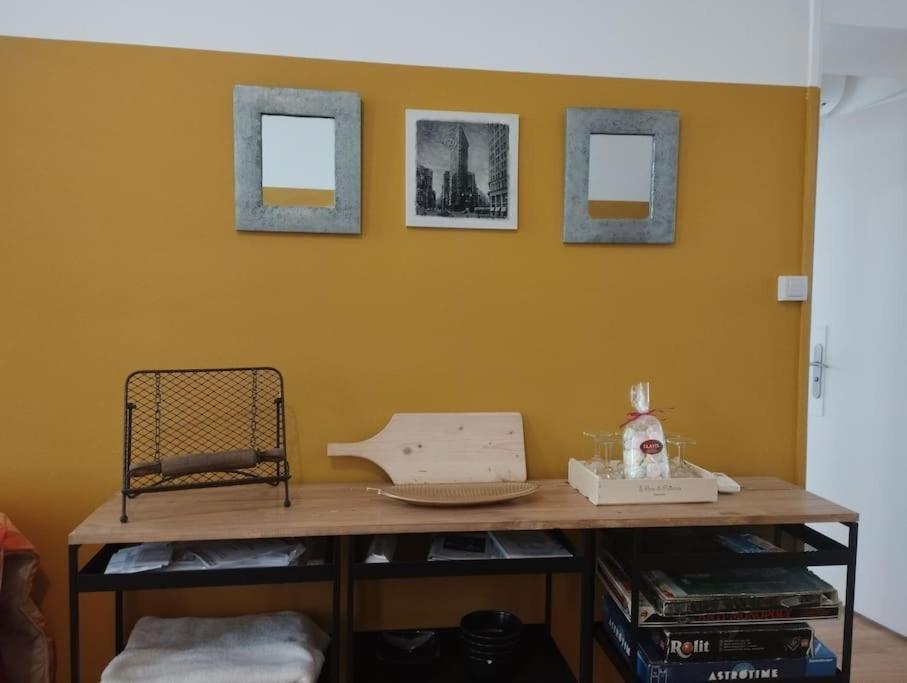 Appartement En Plein Centre. Carpentras Eksteriør bilde