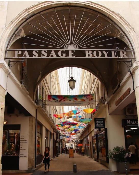 Appartement En Plein Centre. Carpentras Eksteriør bilde