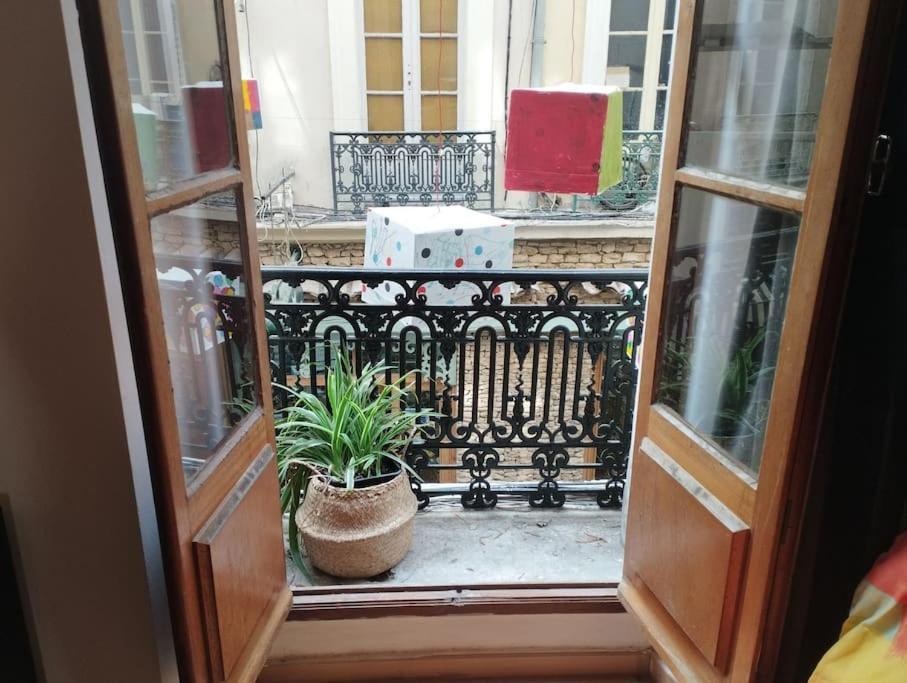 Appartement En Plein Centre. Carpentras Eksteriør bilde